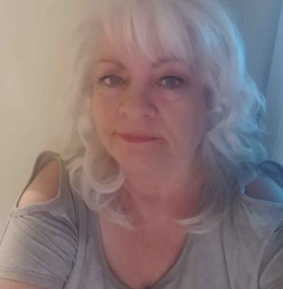 Meet your Posher, Linda
